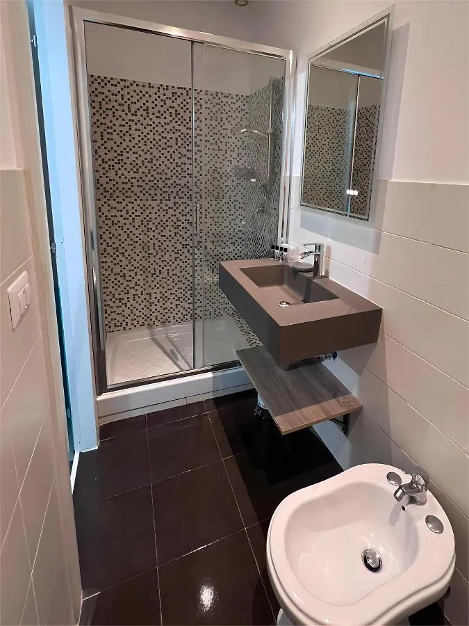 Guest house The B Place Cola Rome