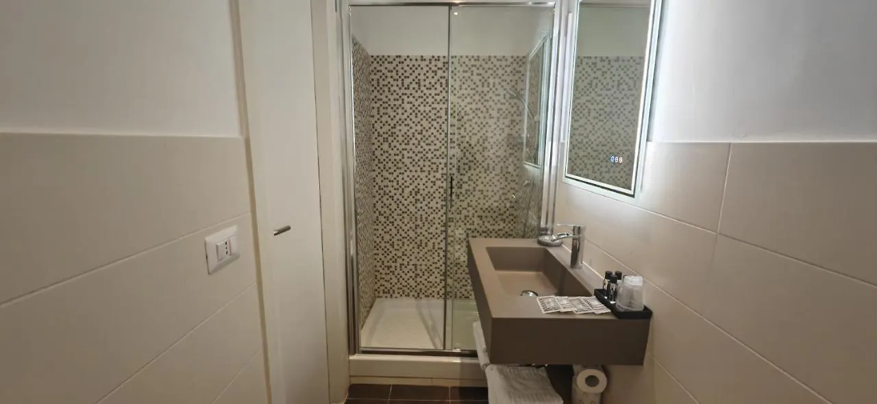 The B Place Cola Rome Guest house