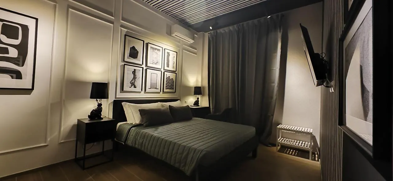 The B Place Cola Hotel Rome 0*,